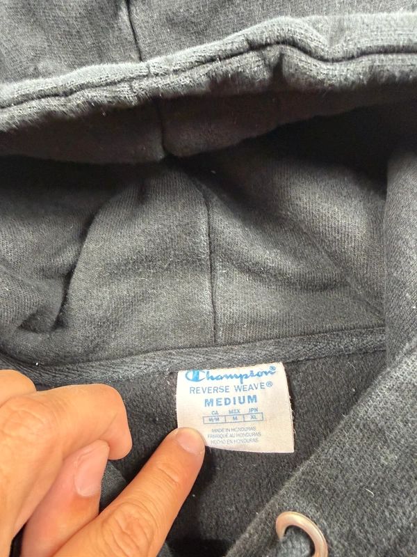 Vintage Champion Reverse Weave Hoodie – Black, size M – photo 5